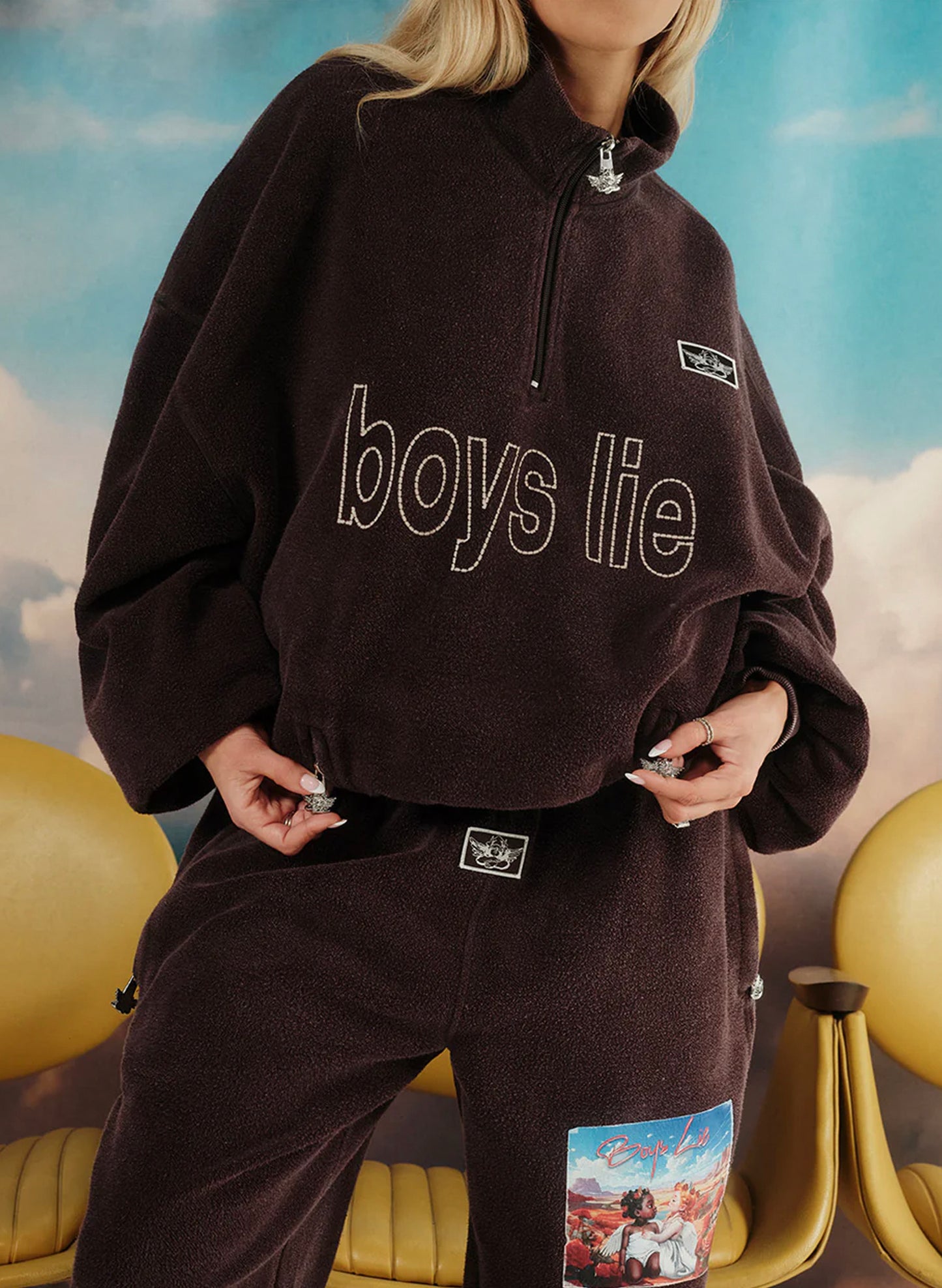 Boys Lie - 'BFFAE' Half Zip A1 Crewneck - Brown