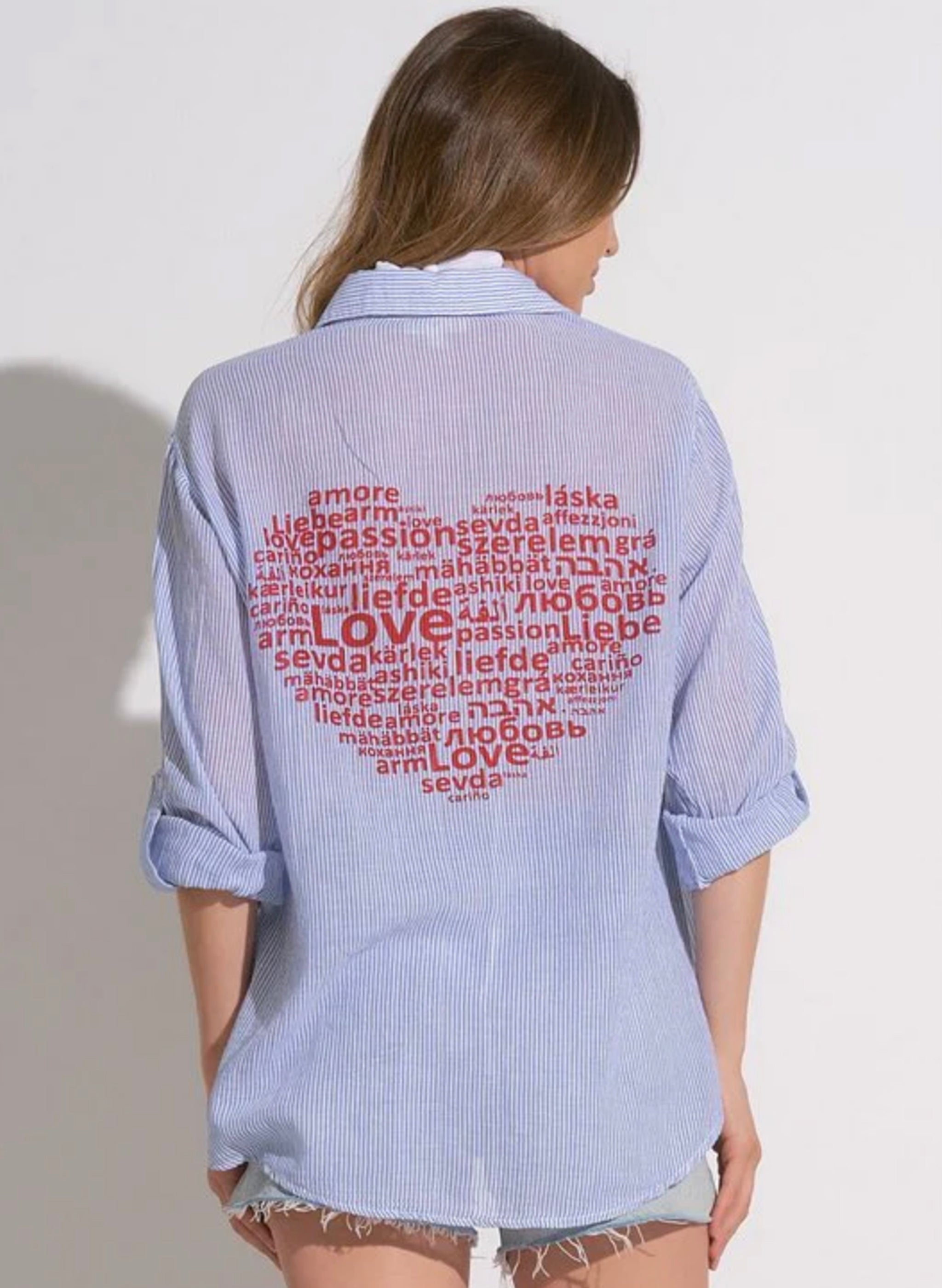 Elan - Button Down Top Graph - Blue White Heart | The Good