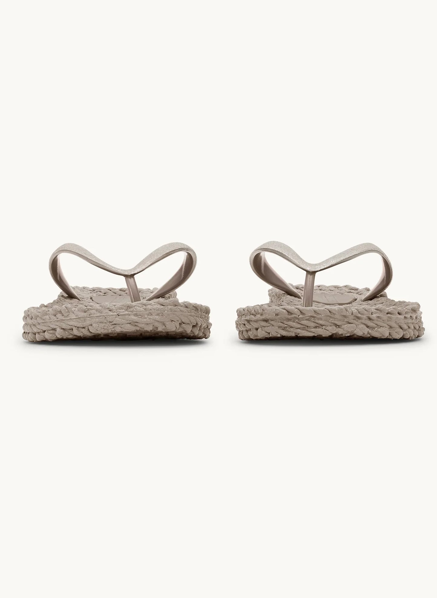 Lines of Denmark Ilse Jacobsen - Cheerful Flip-flops - Atmosphere available at The Good Life Boutique
