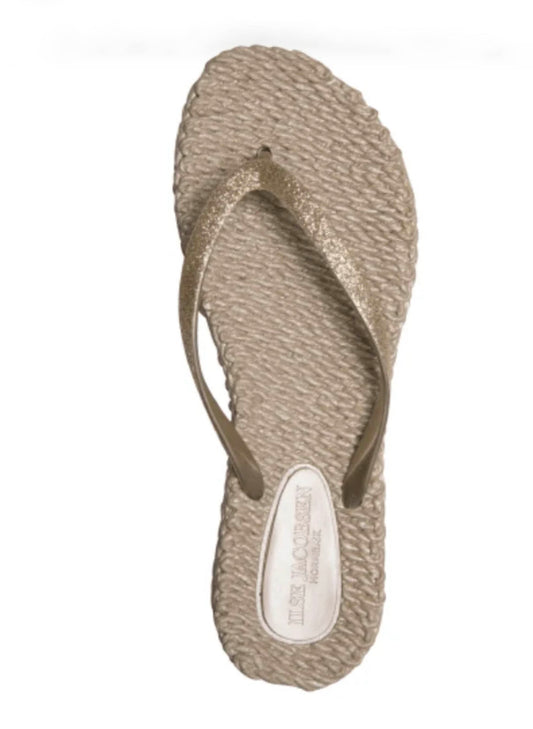 Lines of Denmark Ilse Jacobsen - Cheerful Flip-flops - Platin available at The Good Life Boutique