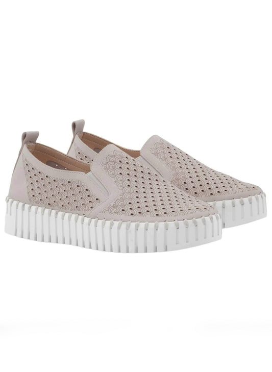 Lines of Denmark Ilse Jacobsen - Platform 141WOM - Atmoshere available at The Good Life Boutique