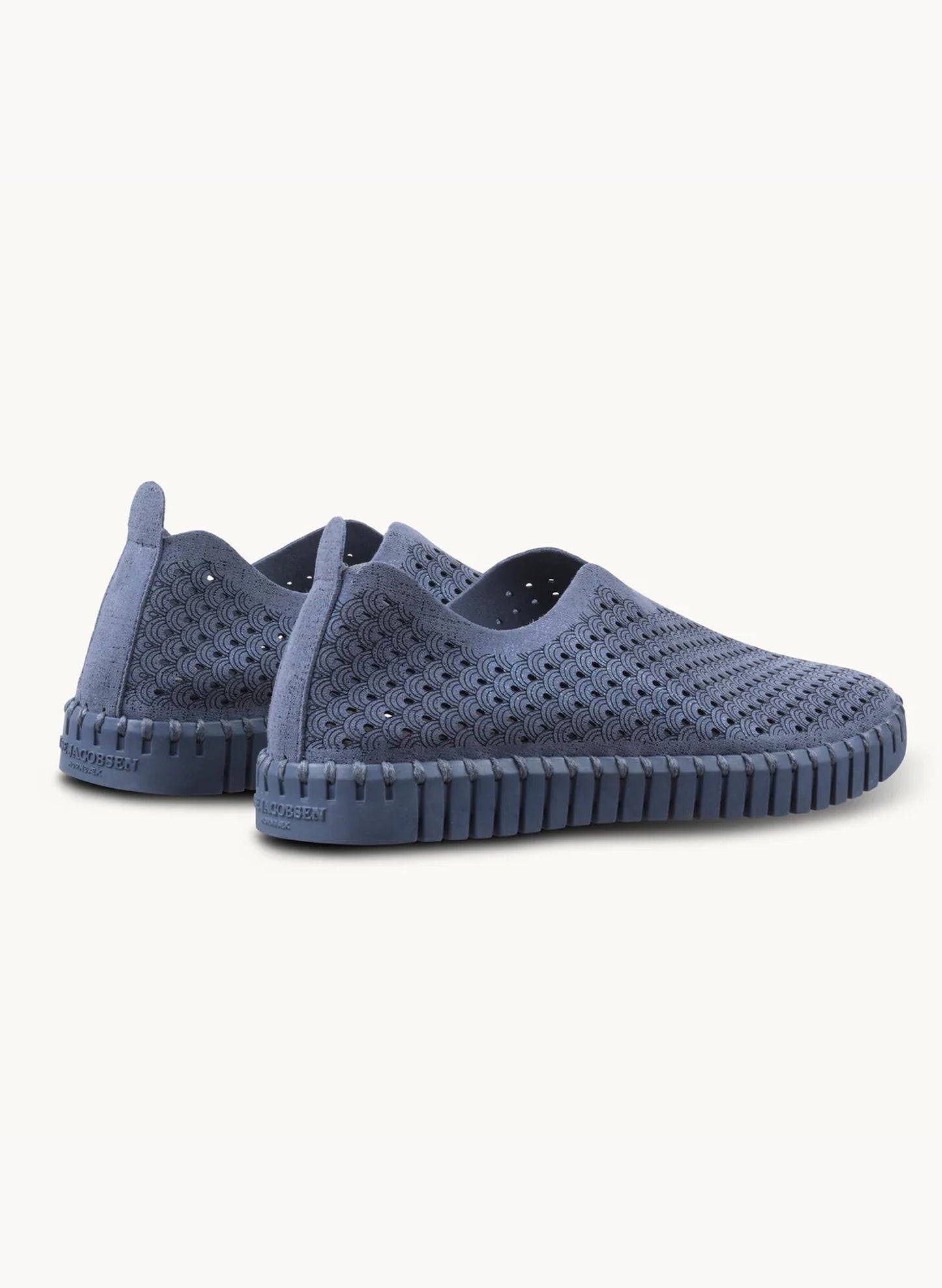Ilse Jacobsen Ilse Jacobsen Tulip Slip-on Ombre Blue available at The Good Life Boutique