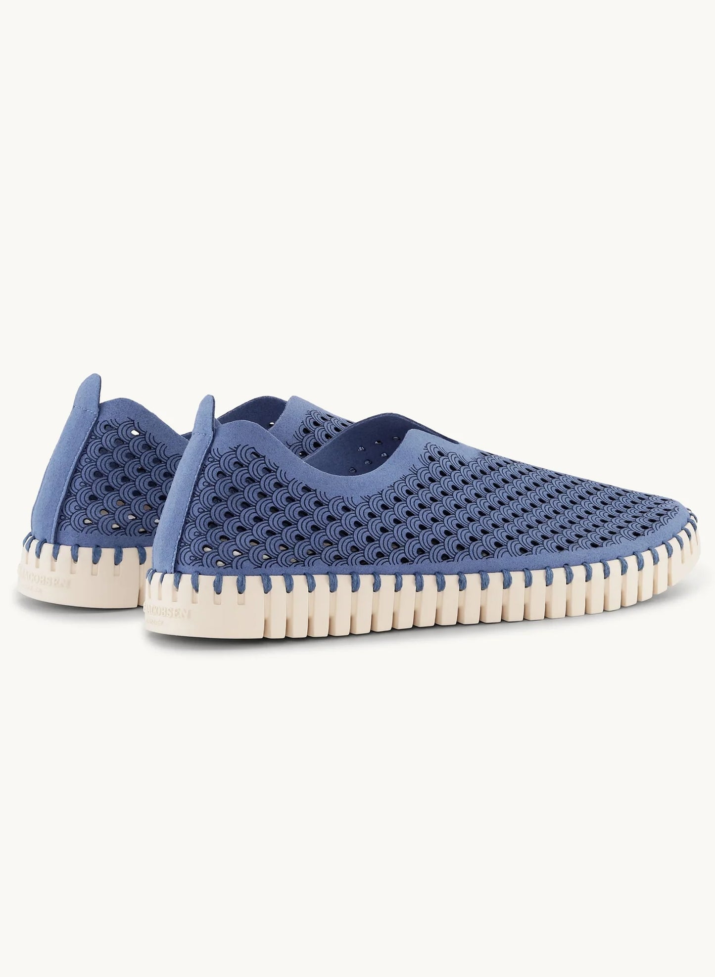 Ilse Jacobsen Tulip Slip-on with White Sole - Light Regatta