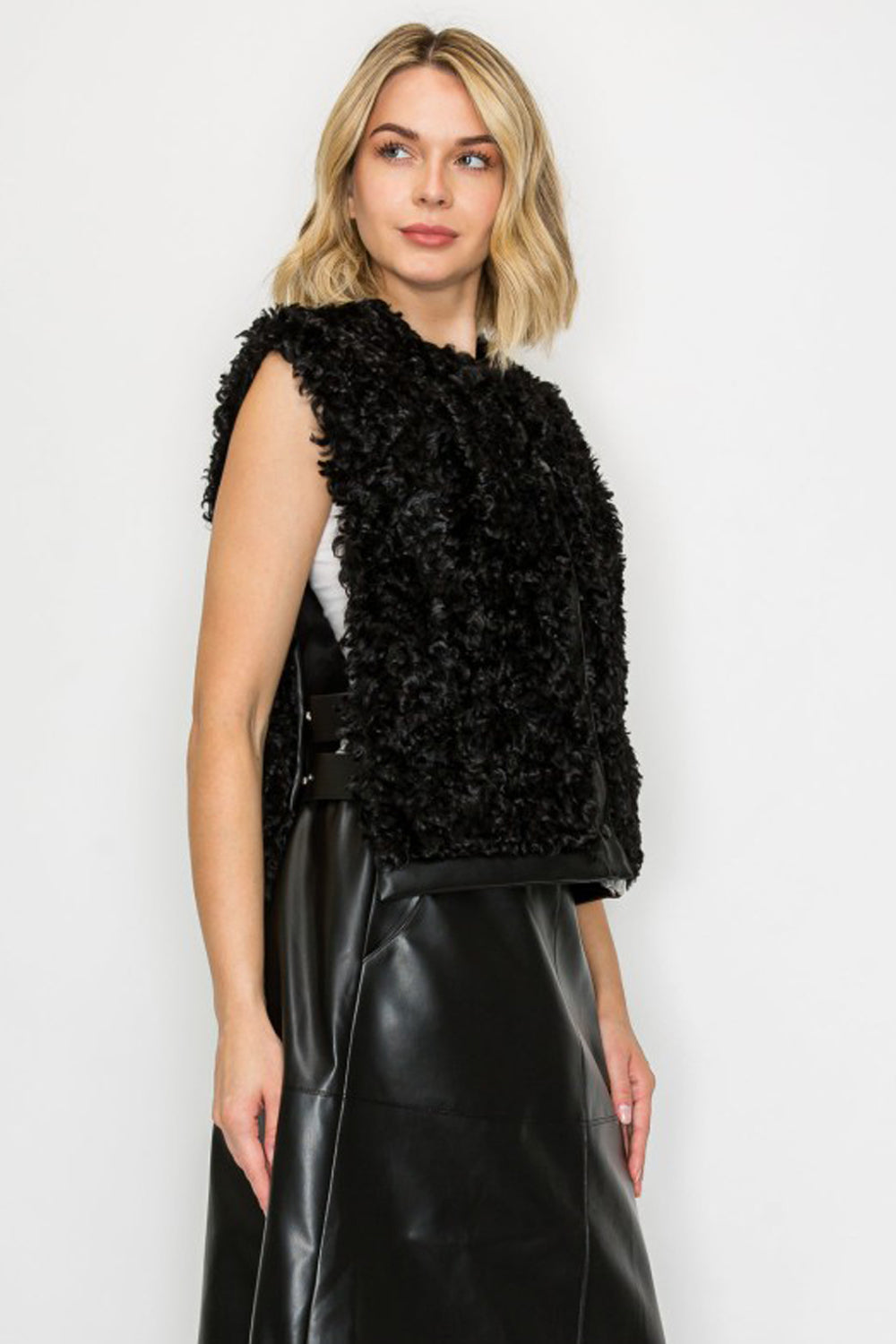 Jacquelina Fur Vest - Black