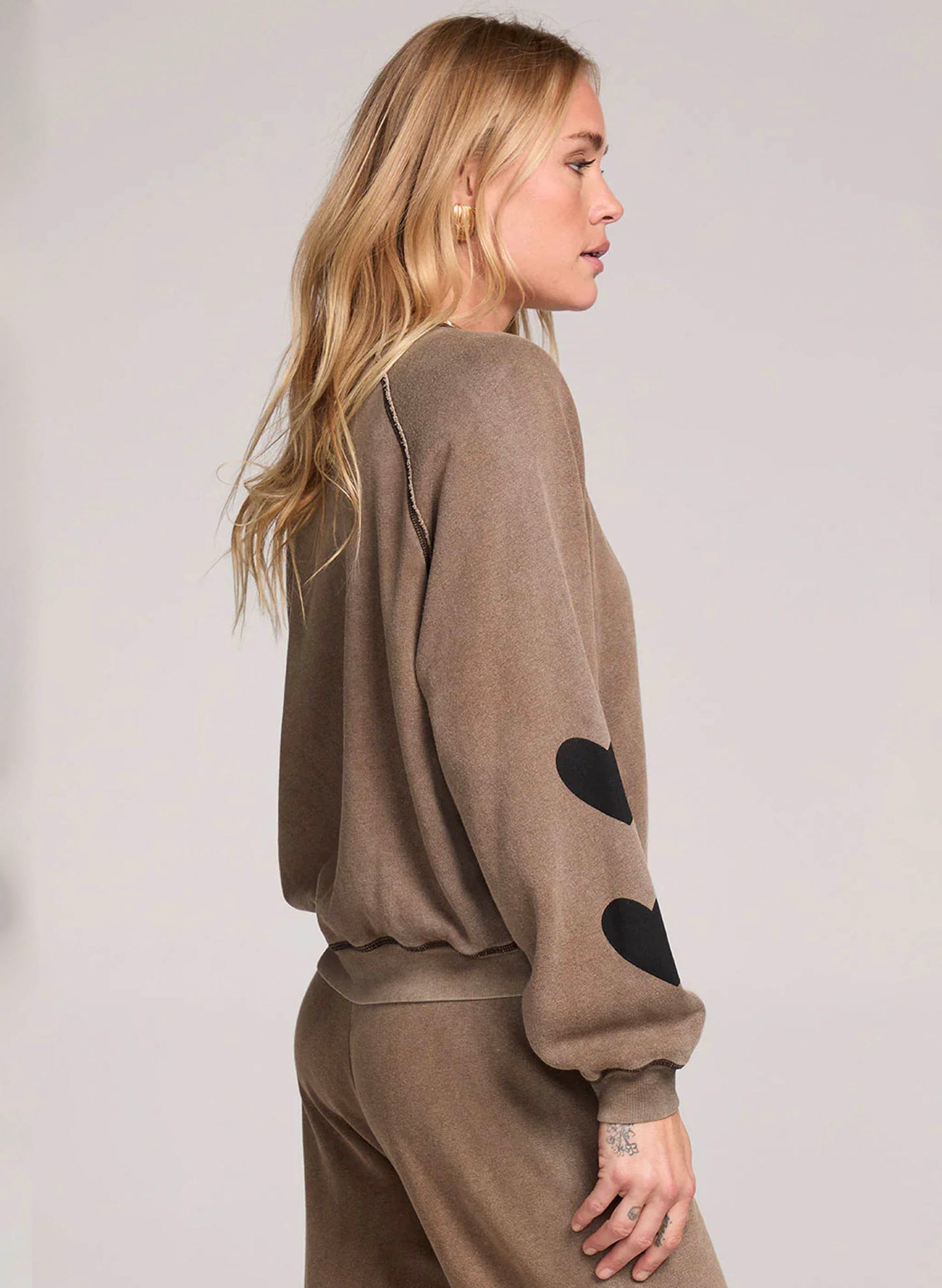 Saltwater Luxe Saltwater Luxe Long Sleeve Kevvy Pullover - Olive available at The Good Life Boutique