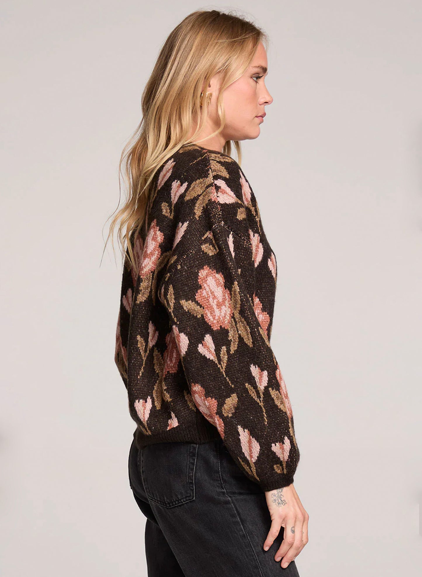 Long Sleeve Sweater - Black - Roses