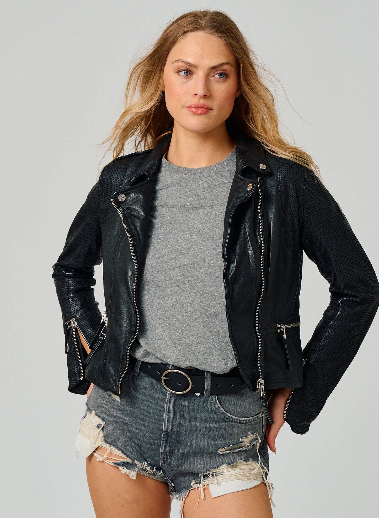 Mauritius Mauritius - Womens Perf. Asym. Jkt - Blk available at The Good Life Boutique