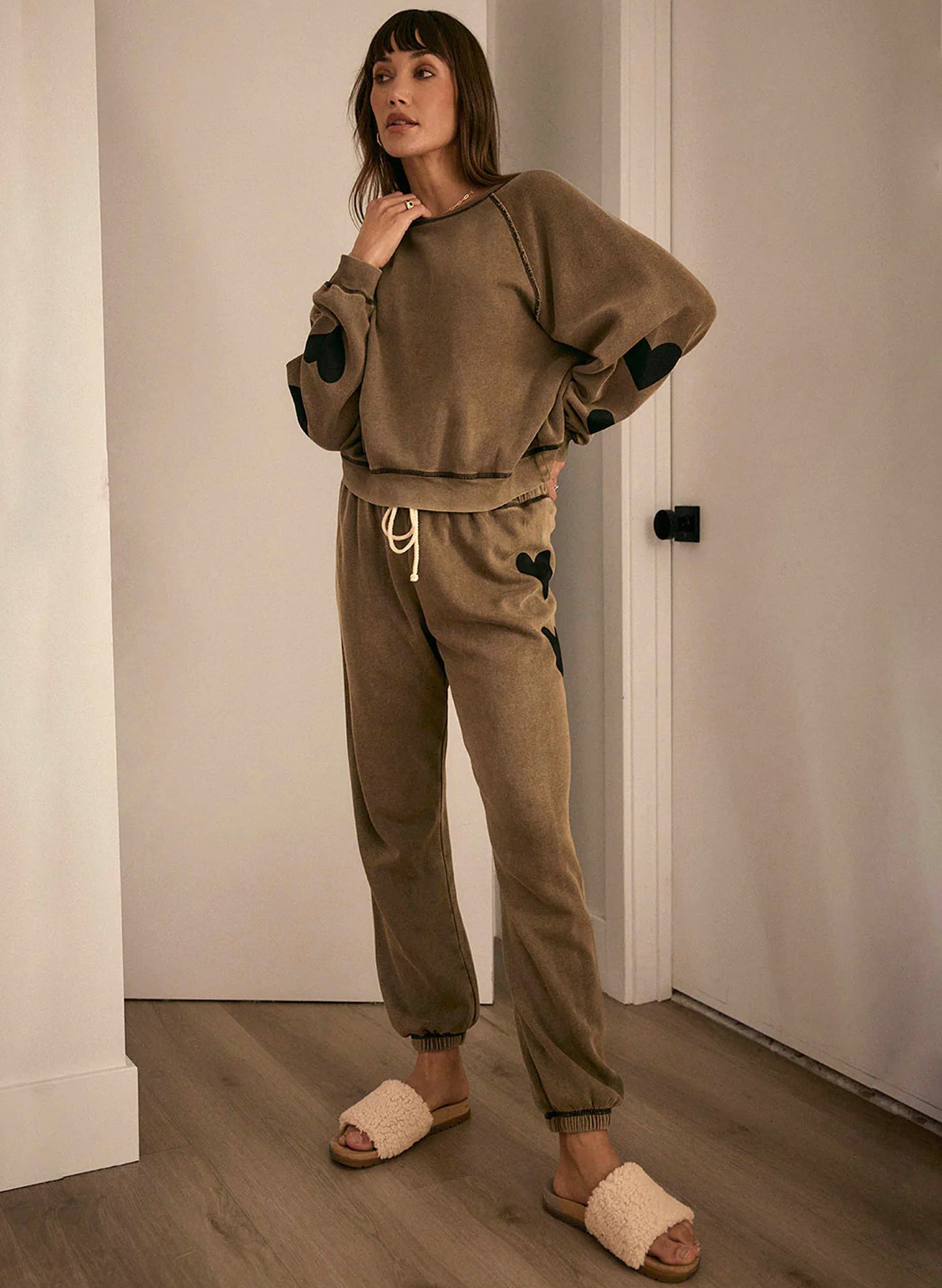 Saltwater Luxe Saltwater Luxe Elara Jogger Pants - Olive available at The Good Life Boutique