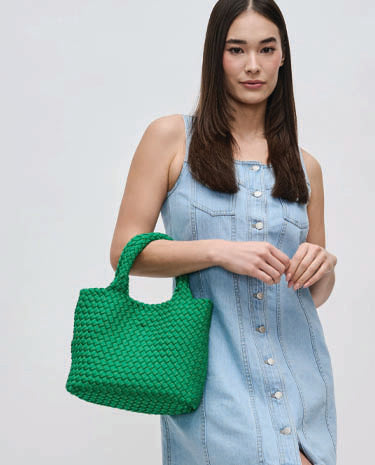 Sky's The Limit Small Crossbody Tote | Kelly Green Sky's The Limit Small Crossbody Tote | Kelly Green