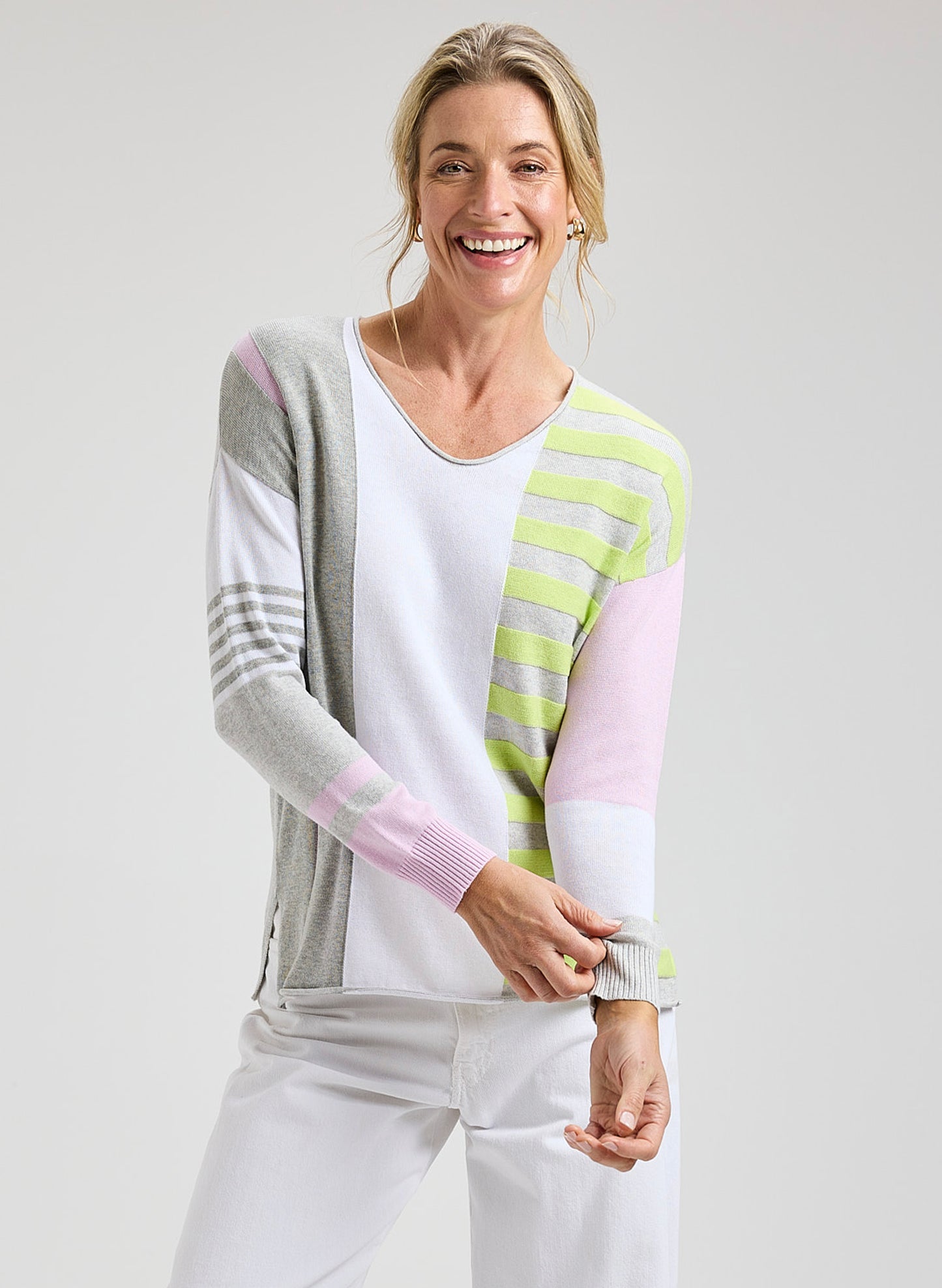 Zaket & Plover Zaket & Plover - Contrast Stripe Vee - Lt Marl available at The Good Life Boutique