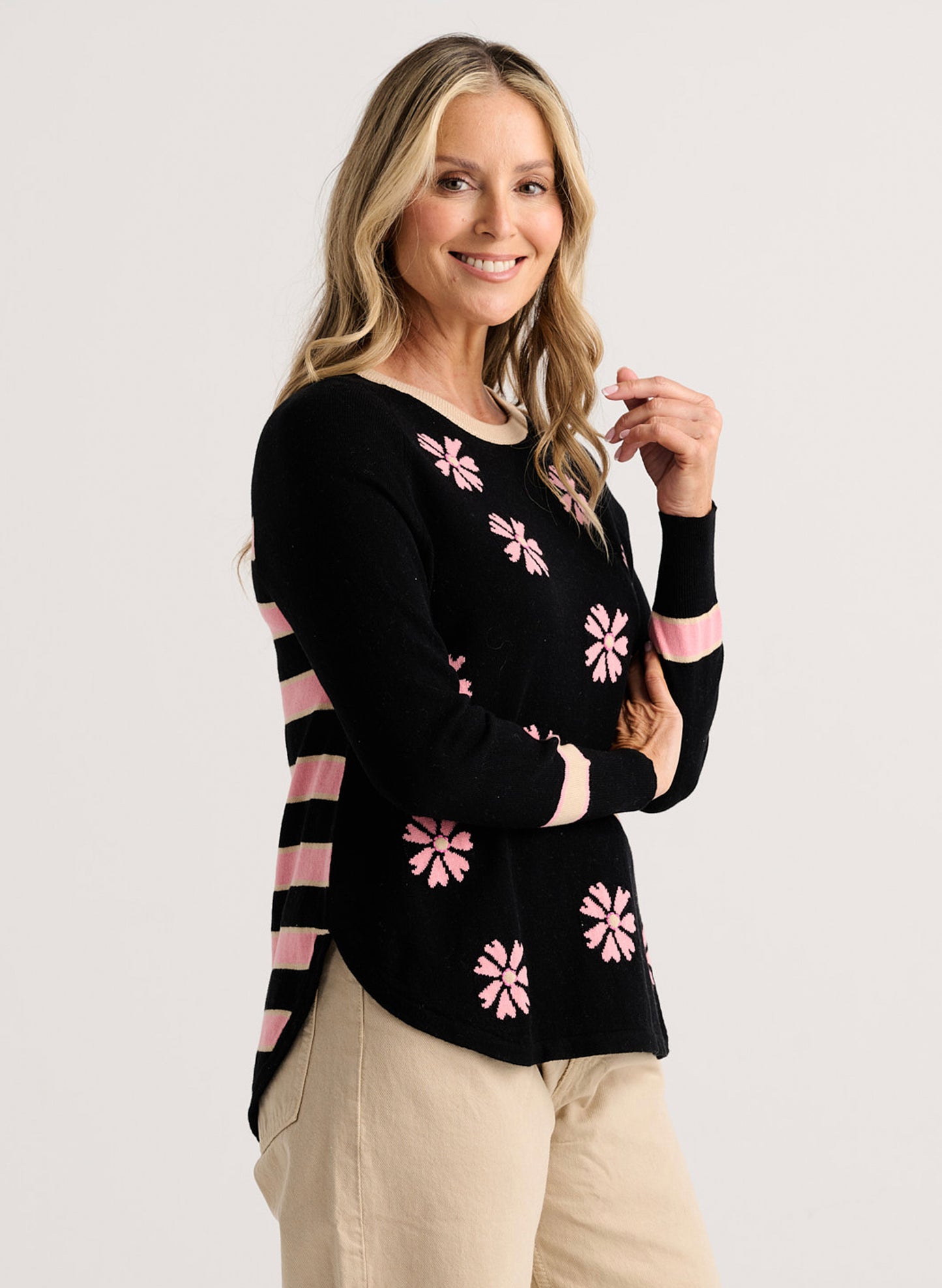 Zaket & Plover - Daisy Chain Sweater - Black