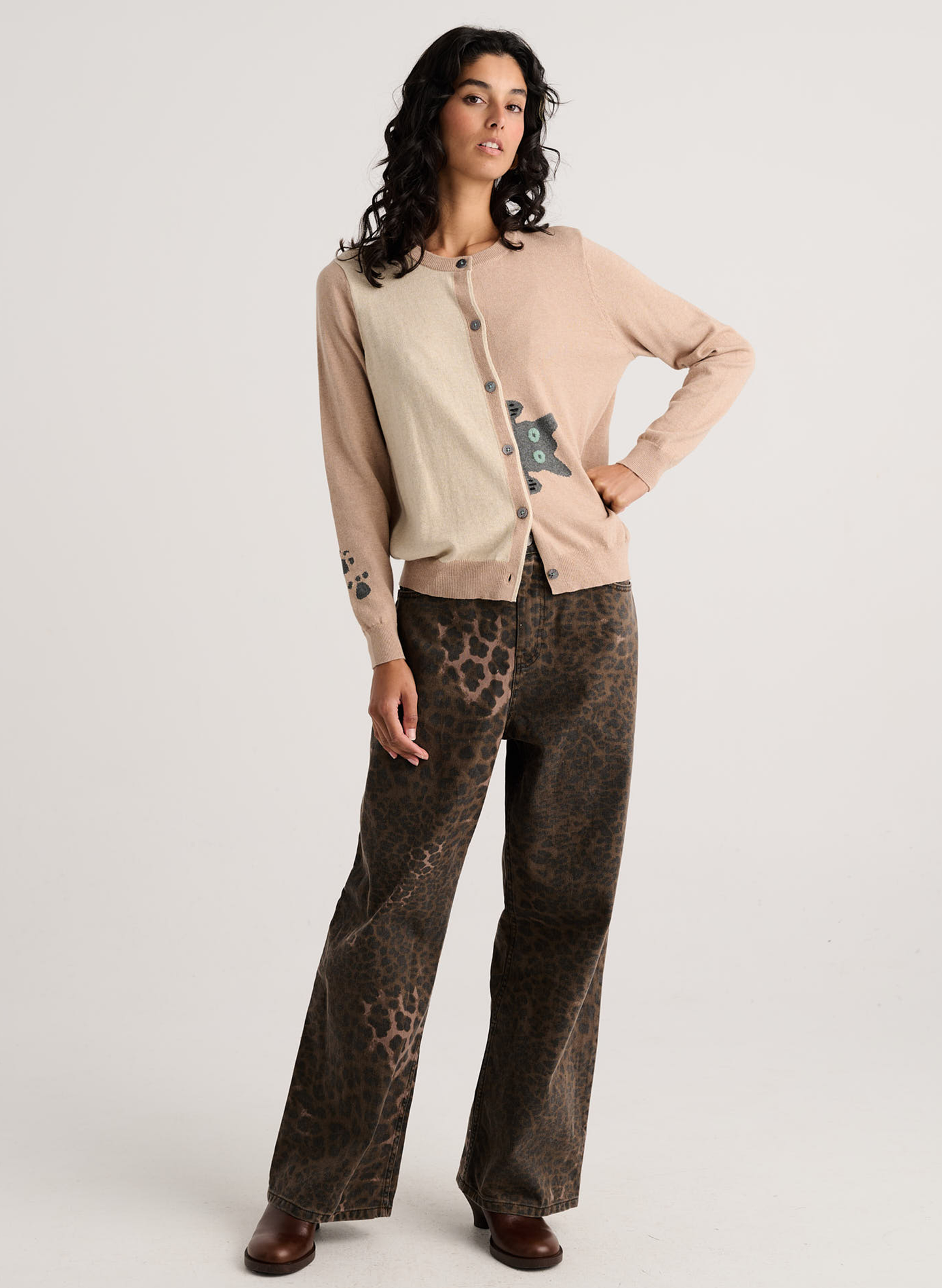 Zaket & Plover - Peekaboo Cat Cardi - Biscuit