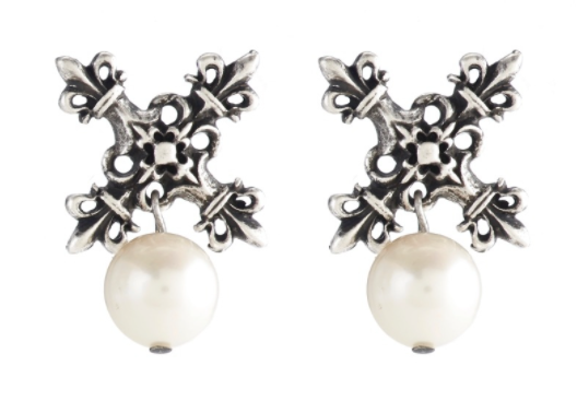 Shop CHANEL 2023 SS CHANEL ☆CLIP-ON EARRINGS ☆ ABA694 B10748 NN572 by  aamitene | BUYMA