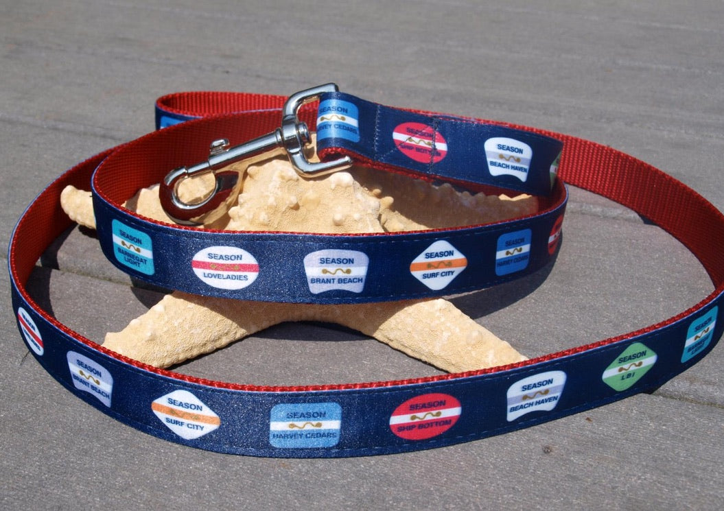 Be Ribbon LBI Beach Badge Leashes - Navy available at The Good Life Boutique
