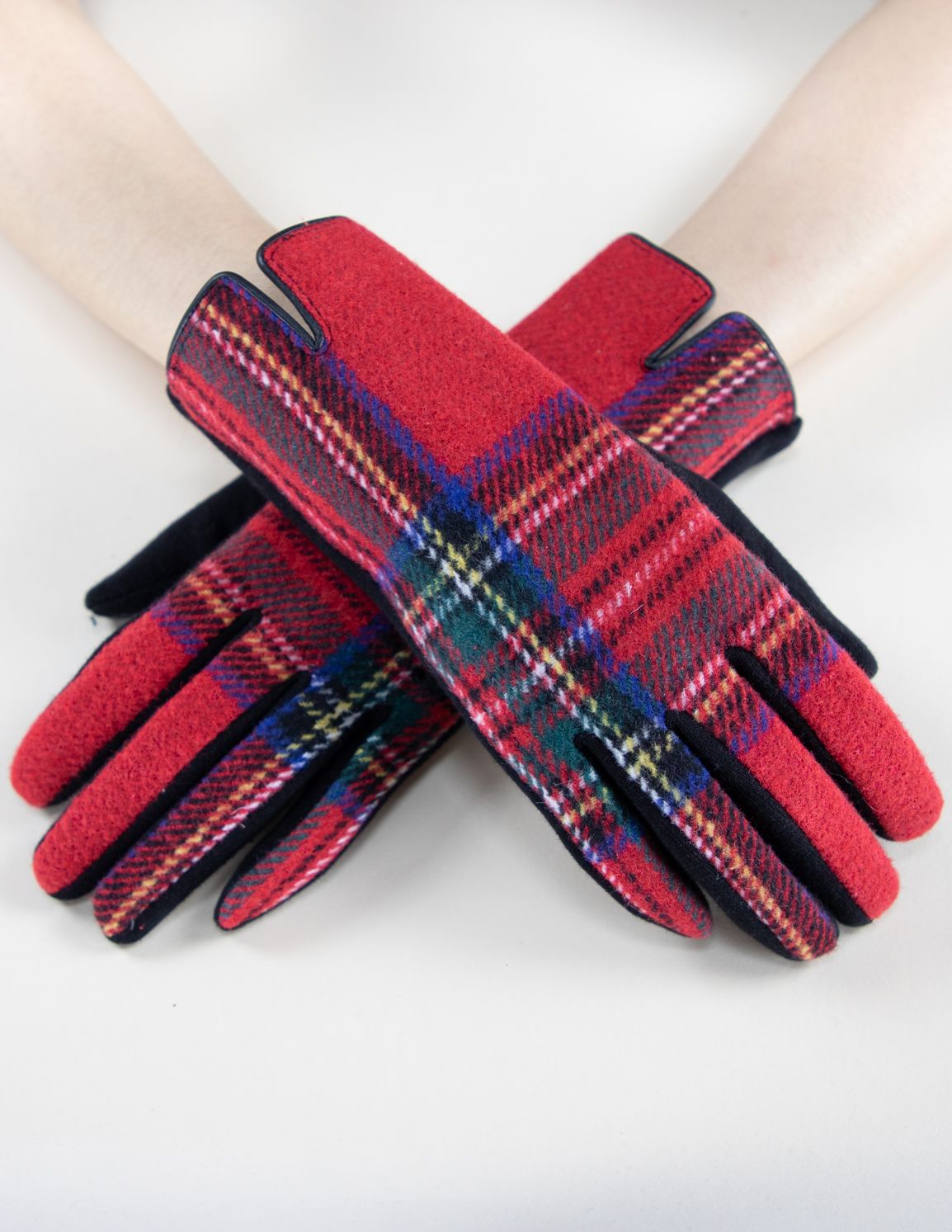 Very Moda Symmetrical Plaidberry Gloves - Red available at The Good Life Boutique
